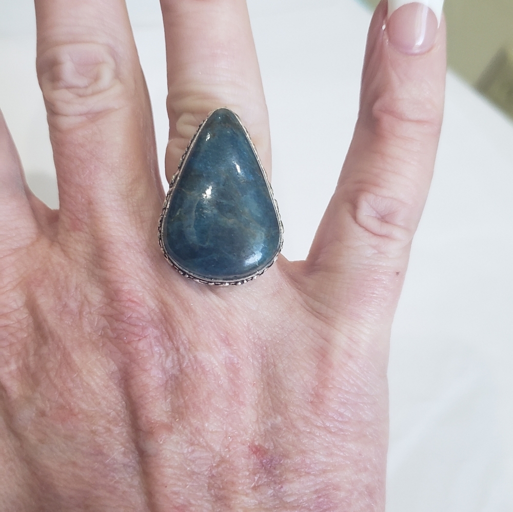 Copper Apatite 925 Stamped Gemstone Ring. New - Never worn - Picture 11 of 12
